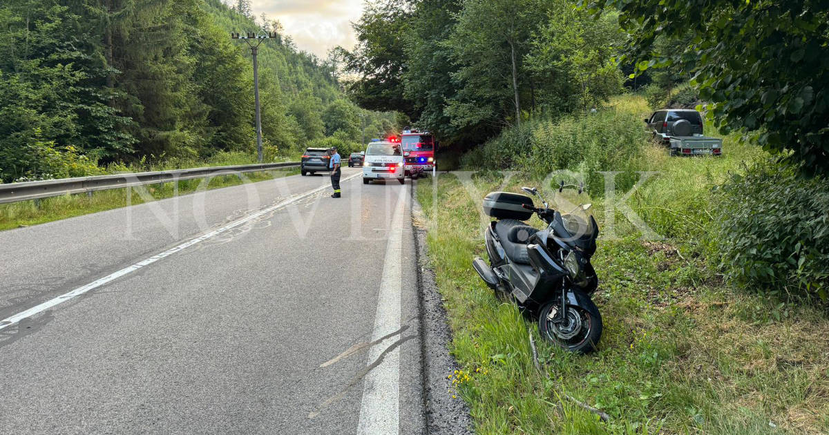 Zrážka ľudí na skútri s medveďom pri obci Jarabá neďaleko Brezna